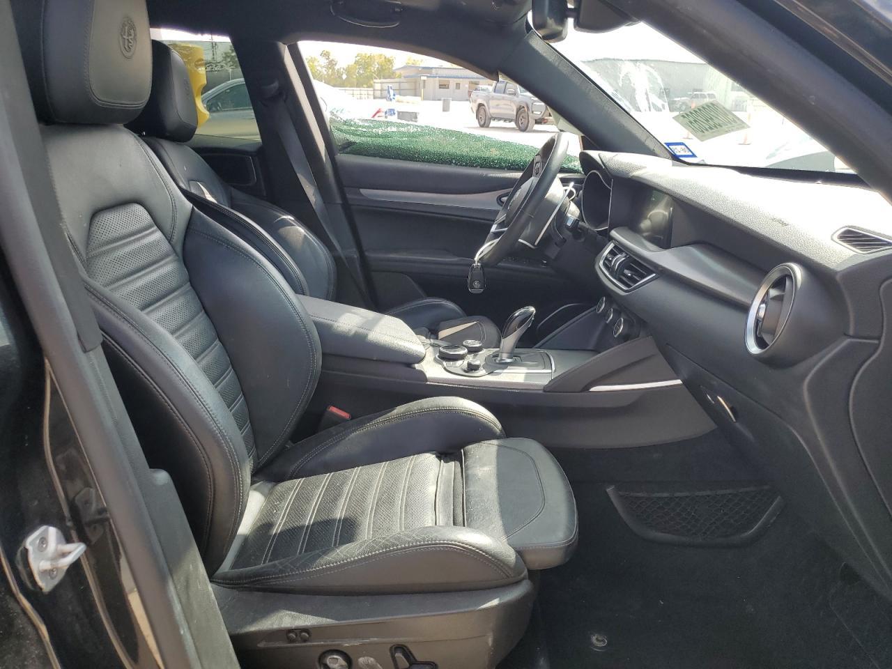 2018 Alfa Romeo Stelvio Ti Sport - Фото 7