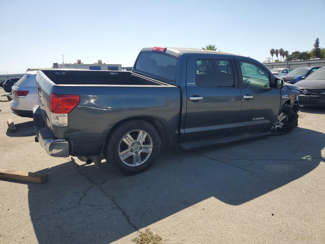 2010 Toyota Tundra Crewmax Limited - Image 3