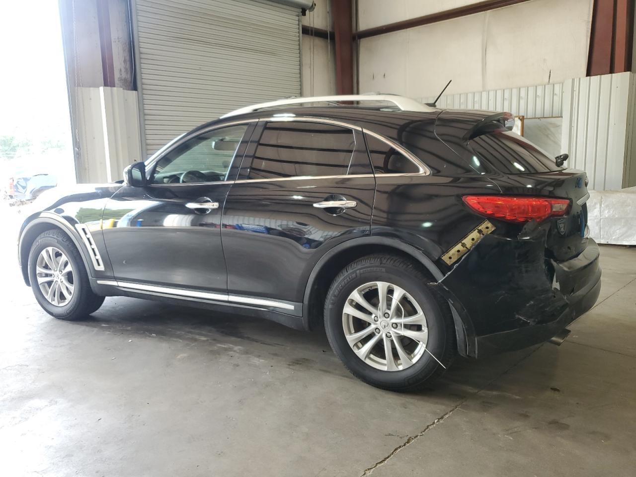 2011 Infiniti Fx35 - Image 2