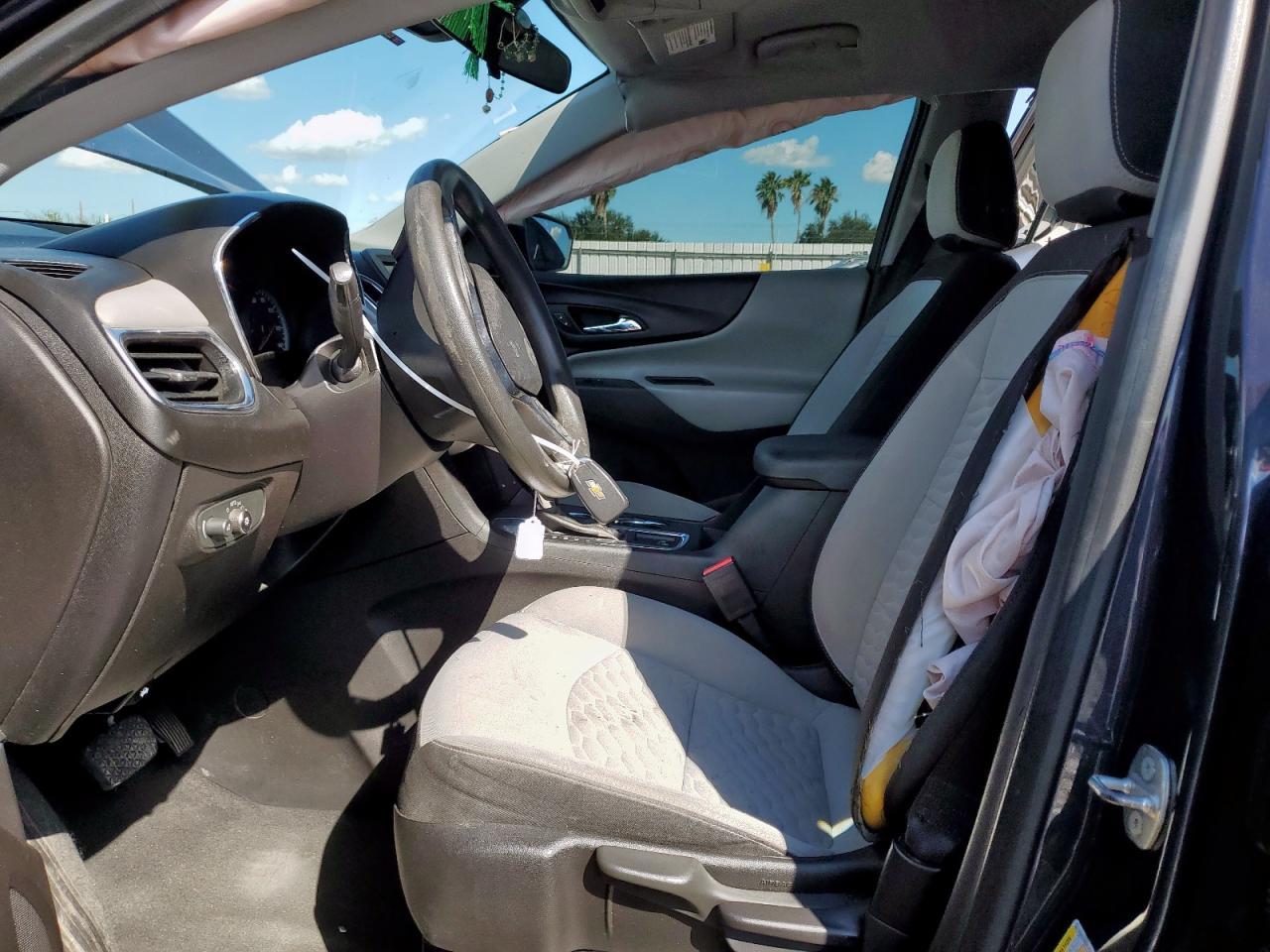 2018 Chevrolet Equinox Ls - Image 7