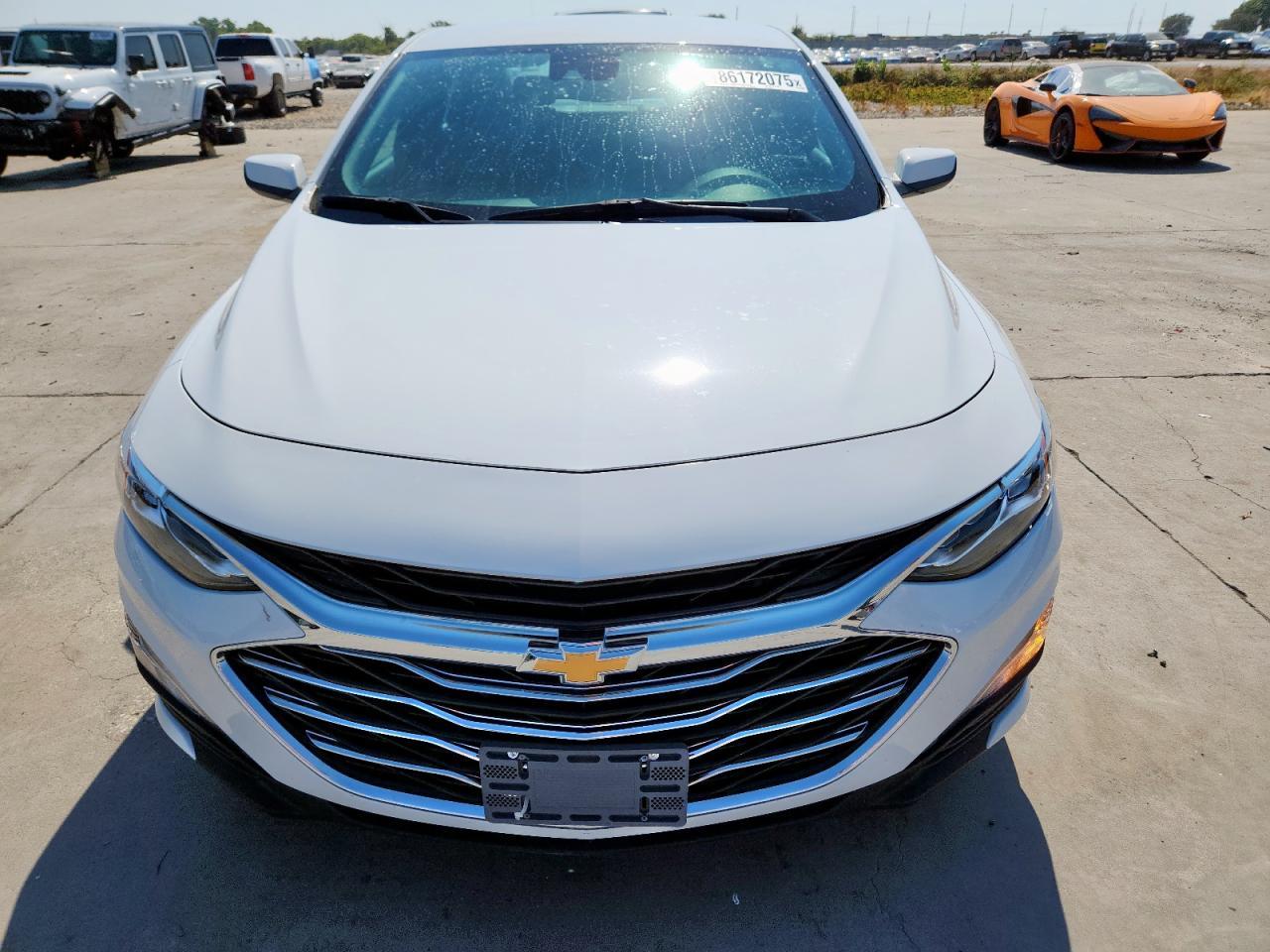 2024 Chevrolet Malibu Premier - Фото 5