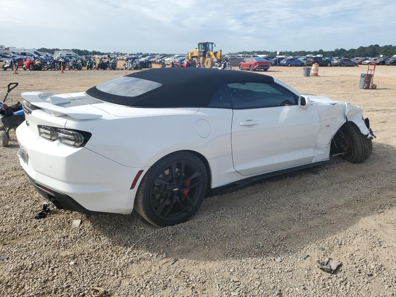 2023 Chevrolet Camaro Ss - Image 3