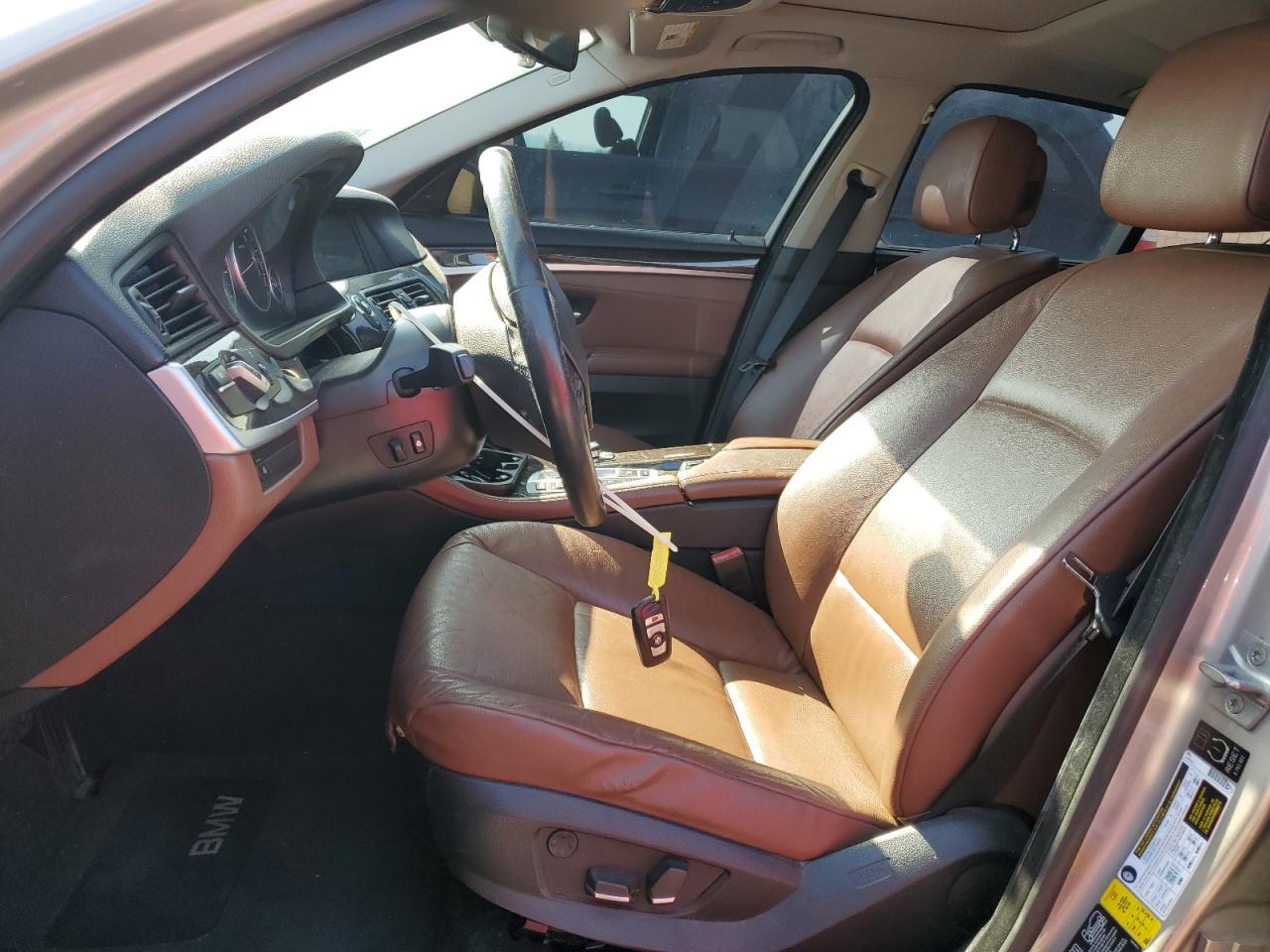 2013 BMW 528 Xi - Image 7