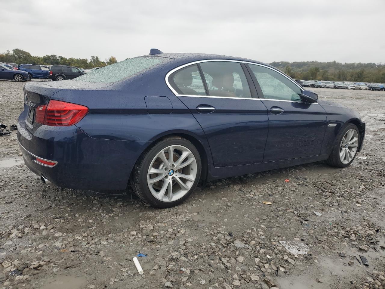 2016 BMW 535 Xi - Фото 3