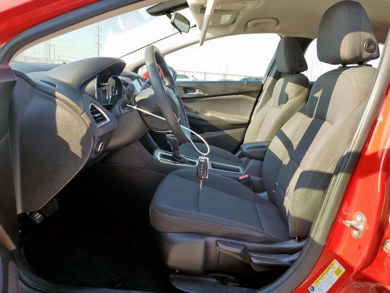 2017 Chevrolet Cruze Ls - Фото 7