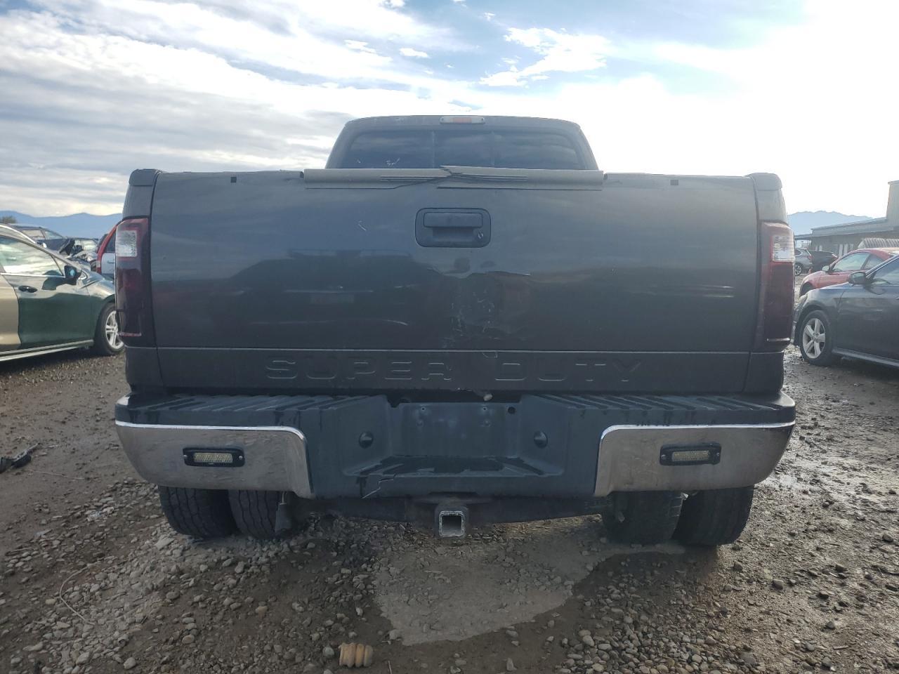 2005 Ford F350 Super Duty - Image 6