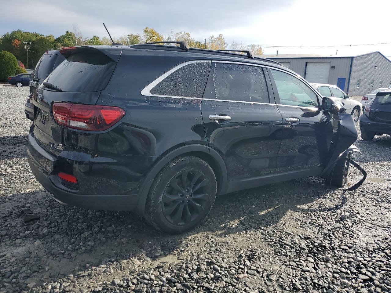 2019 Kia Sorento S V6 - Image 3