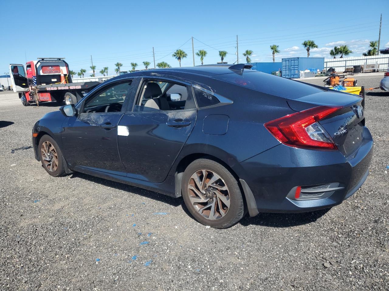 2018 Honda Civic Ex - Фото 2