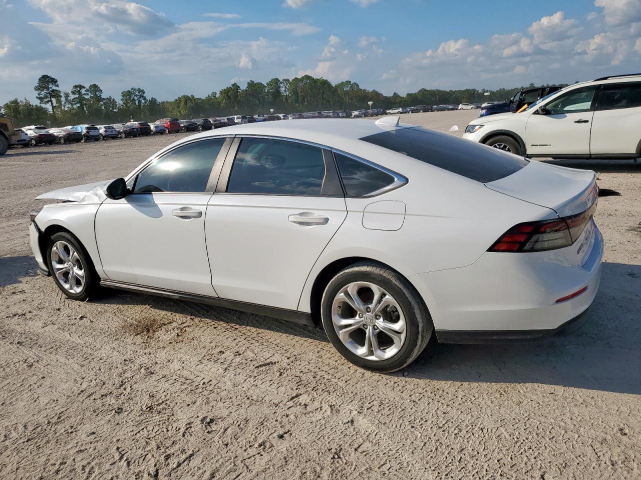 2023 Honda Accord Lx - Фото 2