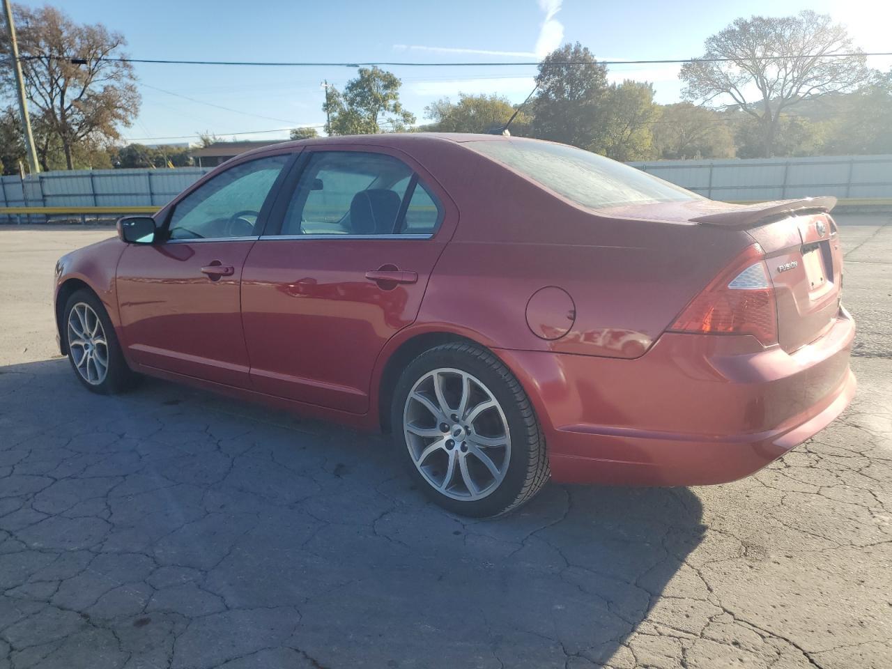 2012 Ford Fusion - Фото 2