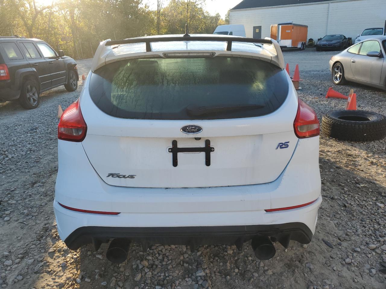 2016 Ford Focus Rs - Фото 6