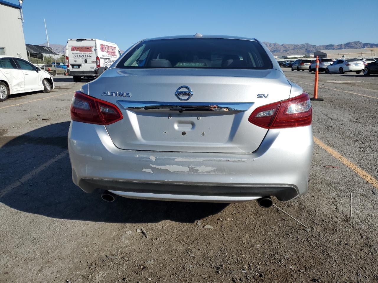 2018 Nissan Altima 2.5 Sv - Image 6