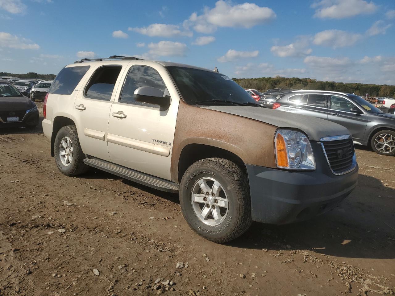 2007 GMC Yukon - Фото 4