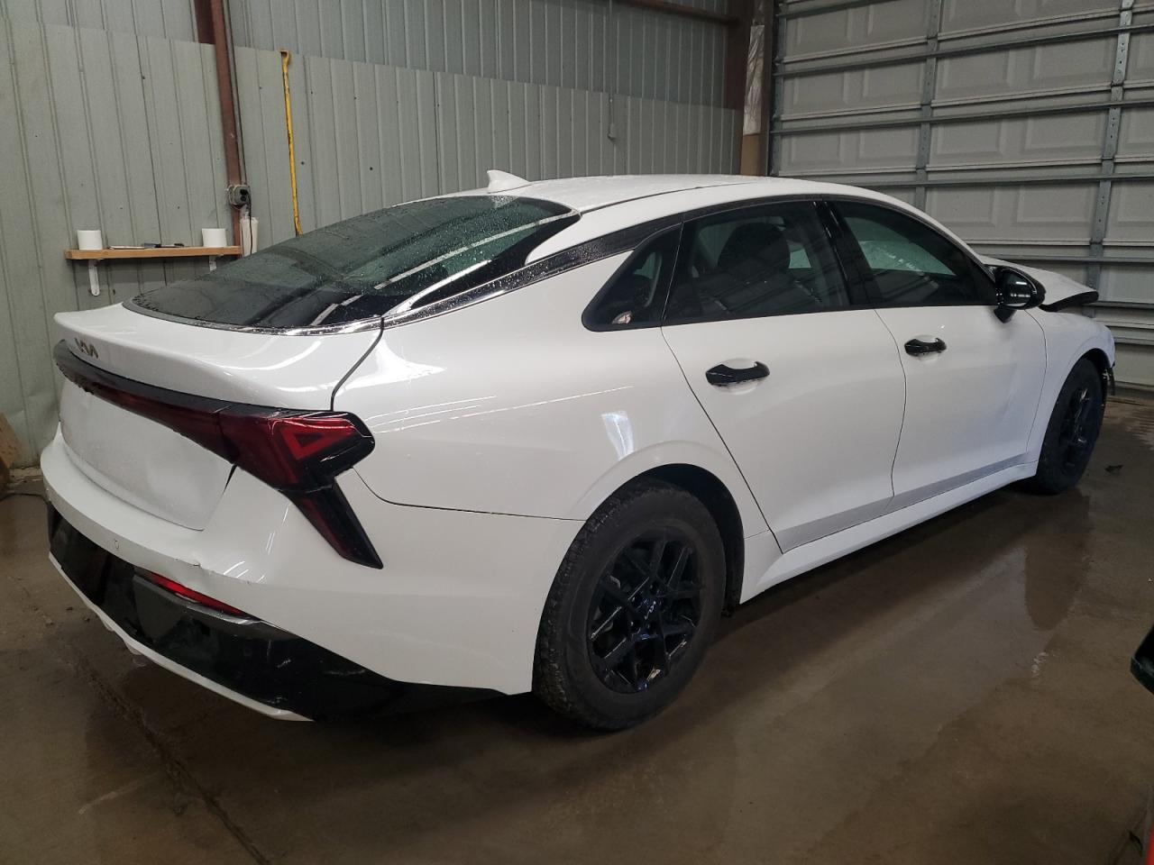 2025 Kia K5 Lxs - Image 3