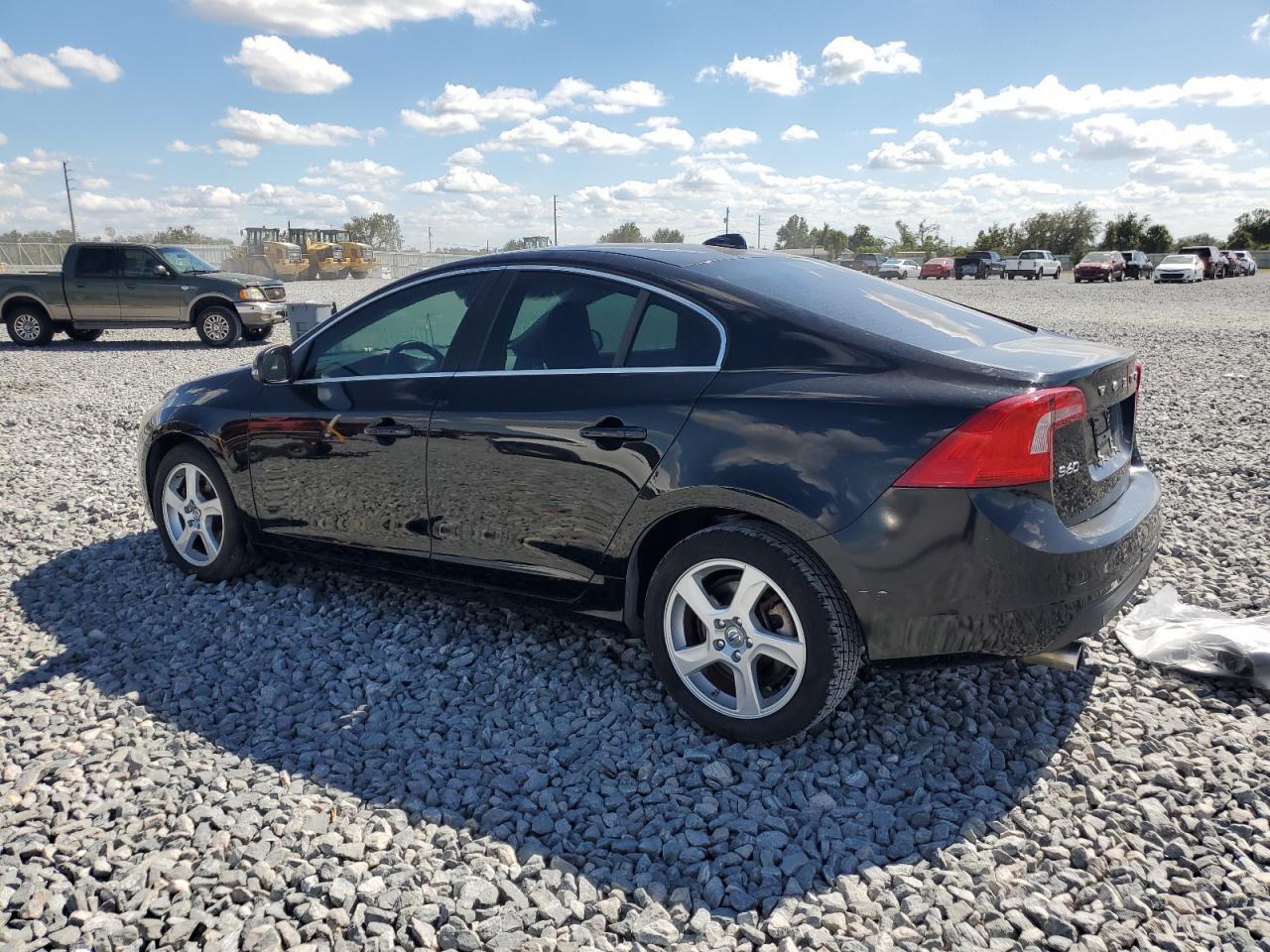 2013 Volvo S60 T5 - Фото 2