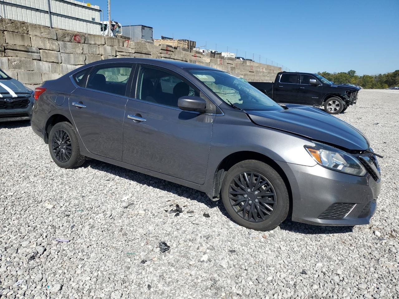 2019 Nissan Sentra S - Image 4