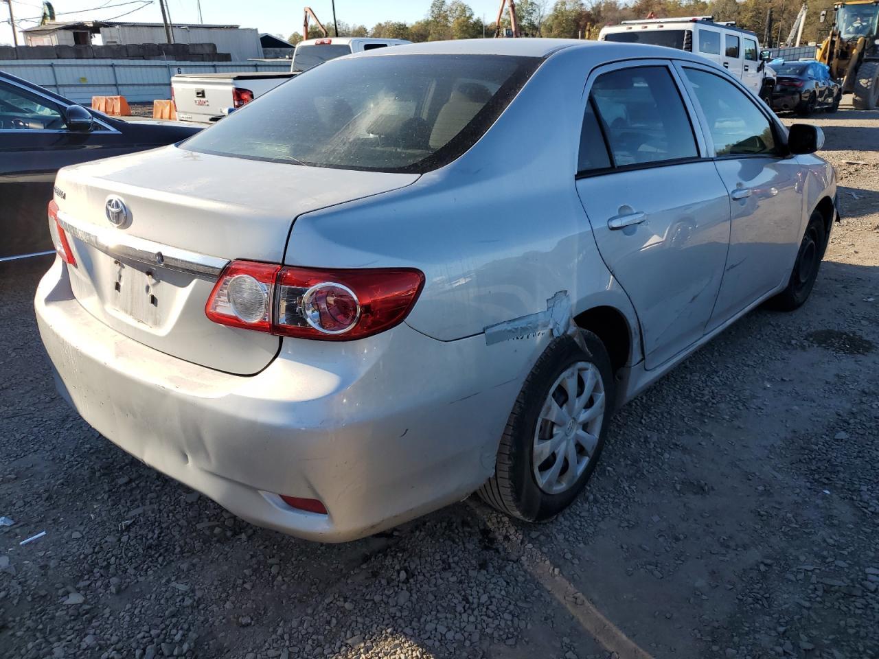 2013 Toyota Corolla L - Image 3