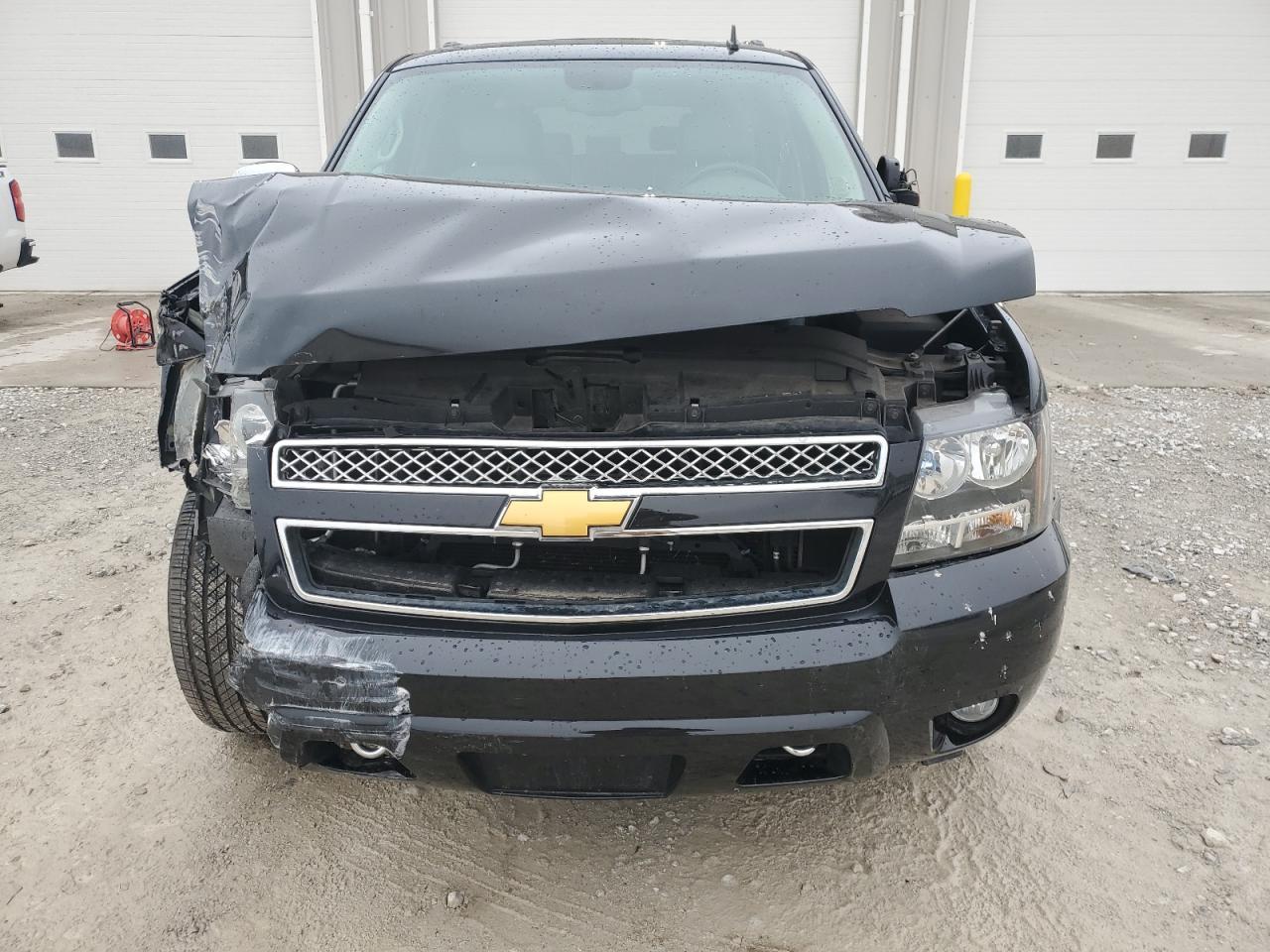 2012 Chevrolet Suburban K1500 Ltz - Image 5