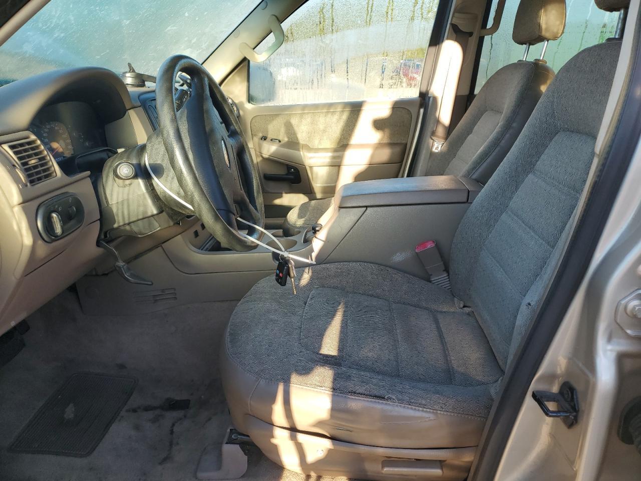 2004 Ford Explorer Xls - Фото 7