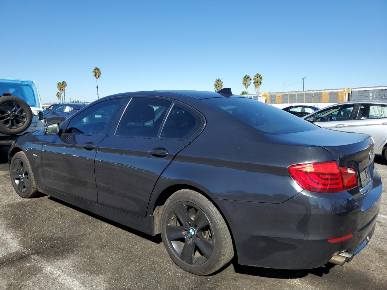 2013 BMW 528 I - Фото 2