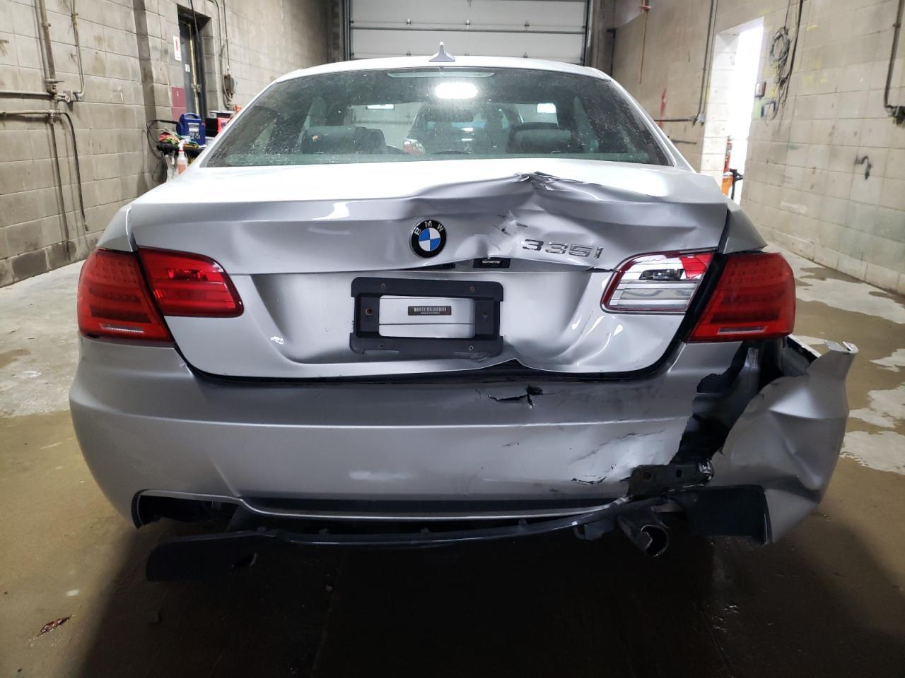 2013 BMW 335 Xi - Фото 6