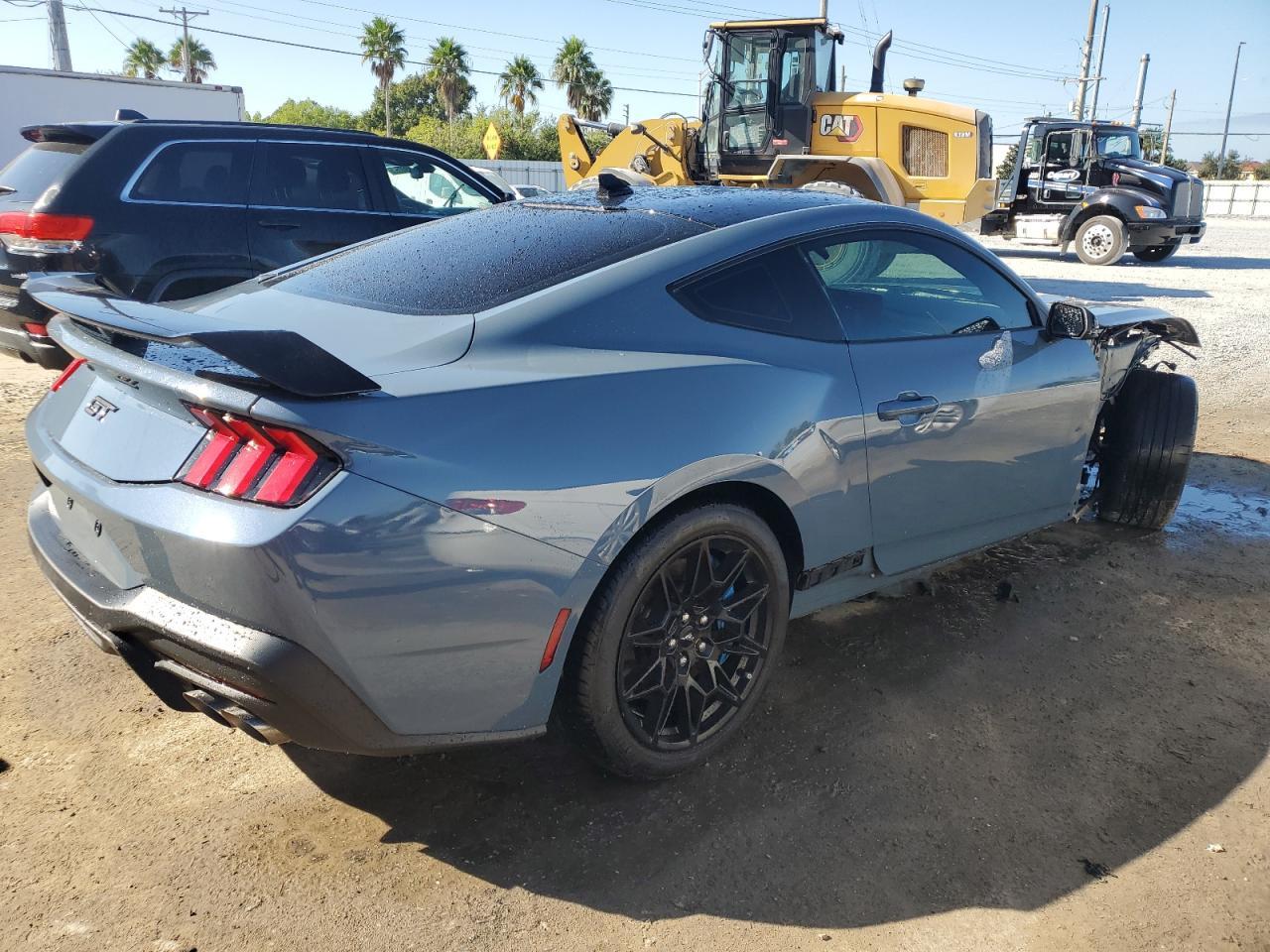 2024 Ford Mustang Gt - Image 3