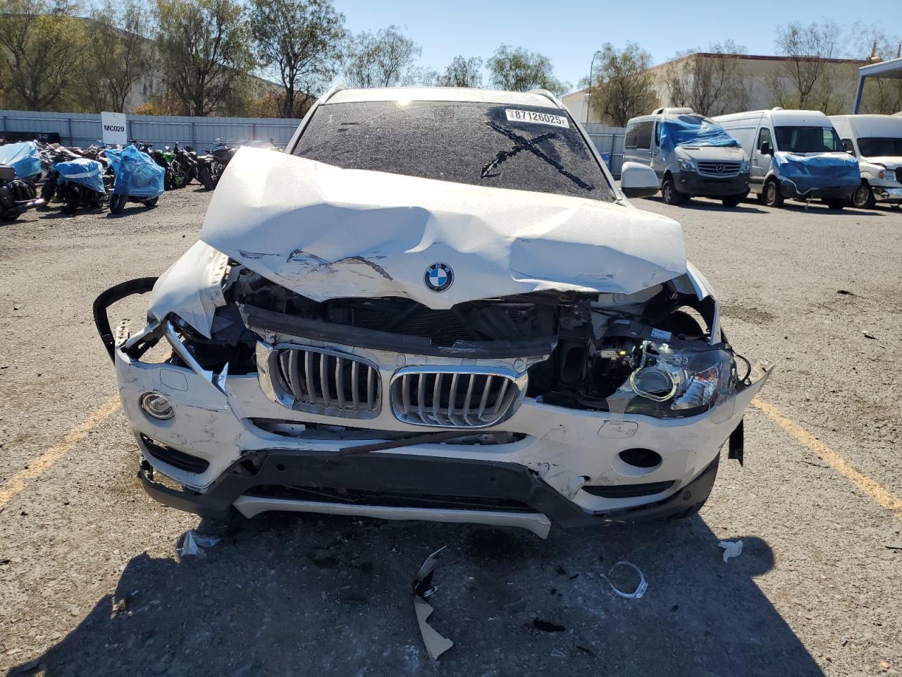 2017 BMW X3 Sdrive28I - Фото 5