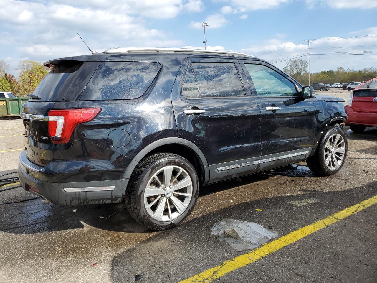 2018 Ford Explorer Limited - Фото 3