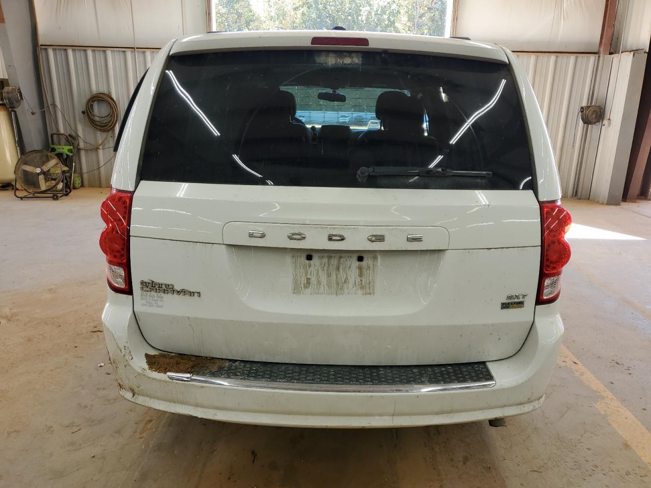 2017 Dodge Grand Caravan Sxt - Image 6