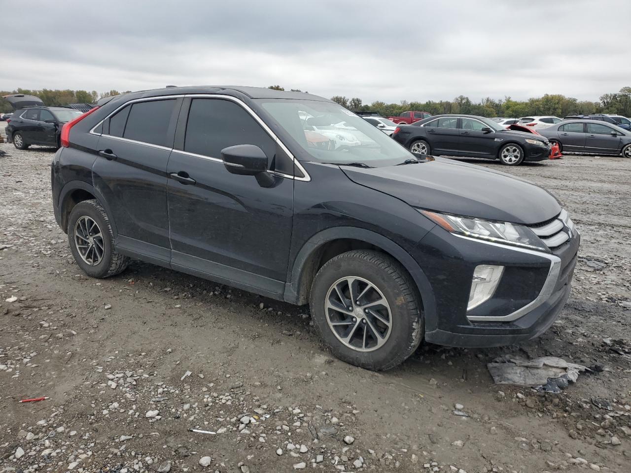 2020 Mitsubishi Eclipse Cross Es - Image 4