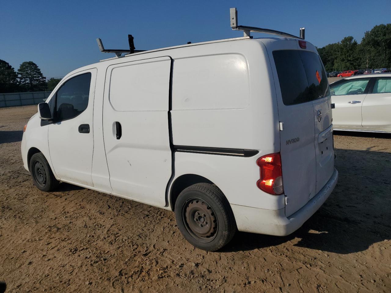 2015 Nissan Nv200 2.5S - Image 2