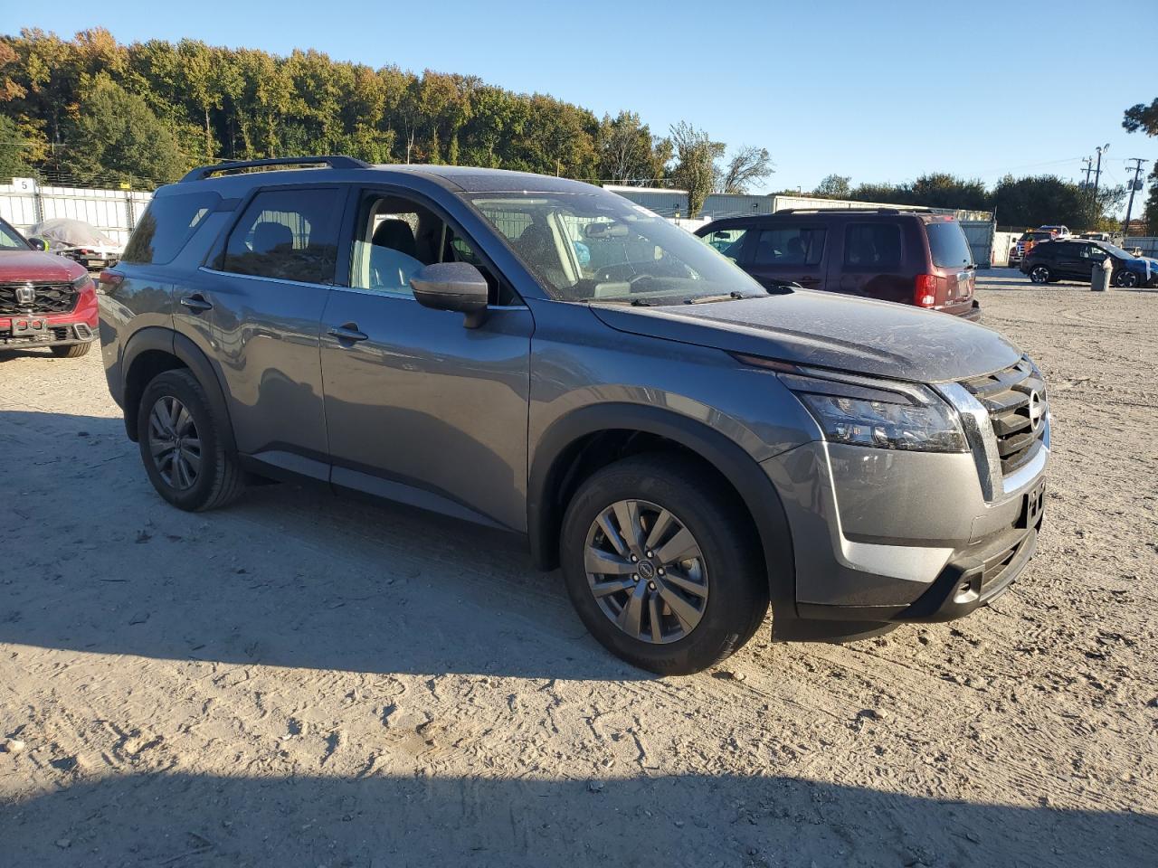2025 Nissan Pathfinder Sv - Фото 4