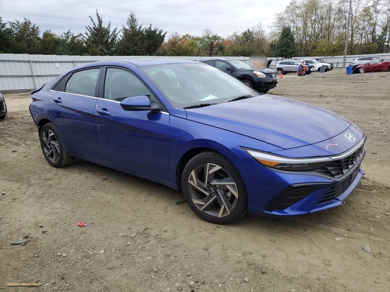 2025 Hyundai Elantra Sel - Image 4
