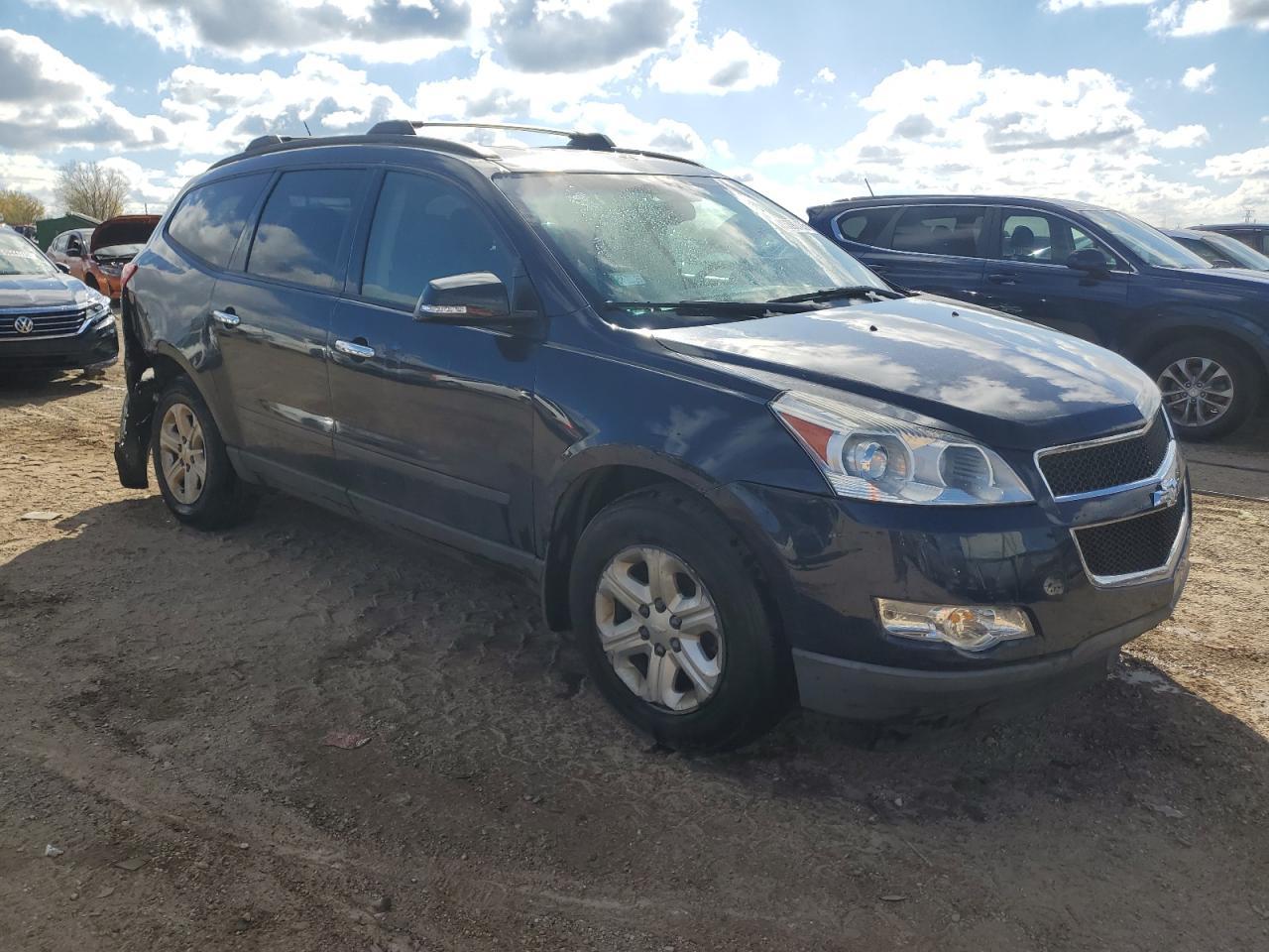 2012 Chevrolet Traverse Ls - Image 4