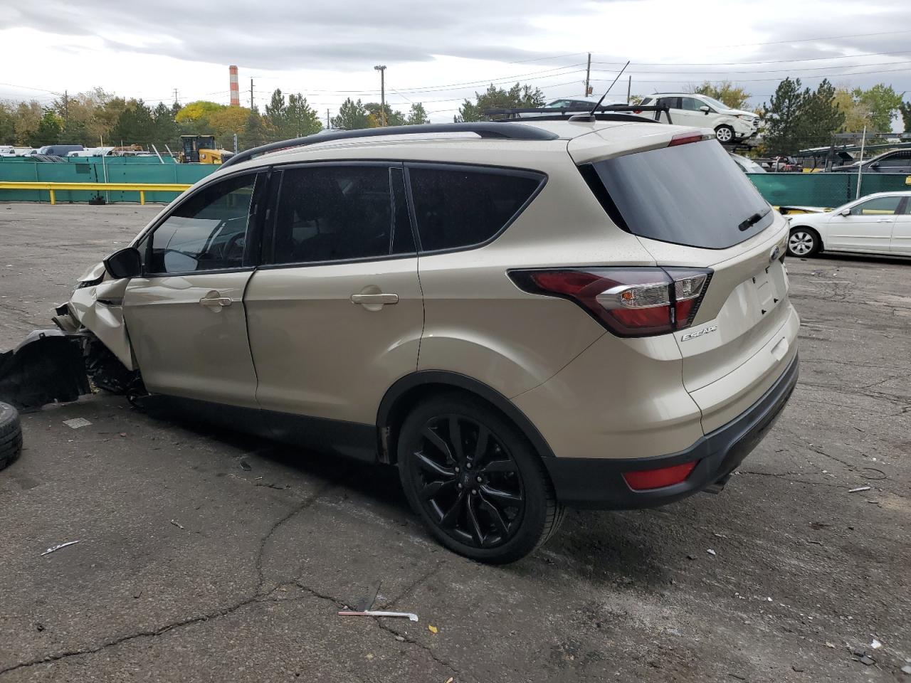 2017 Ford Escape Se - Фото 2