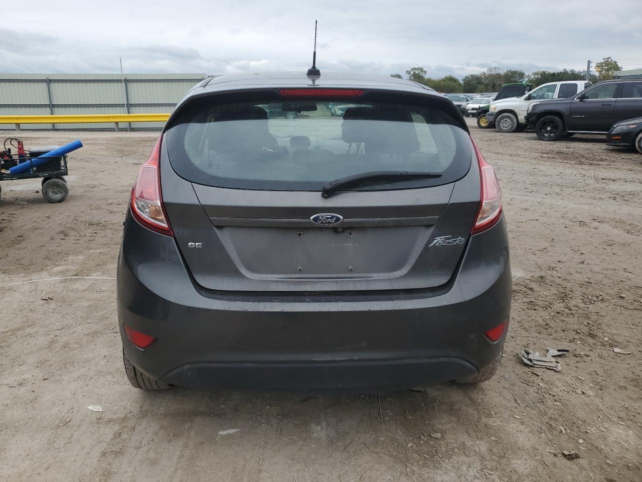 2019 Ford Fiesta Se - Фото 6