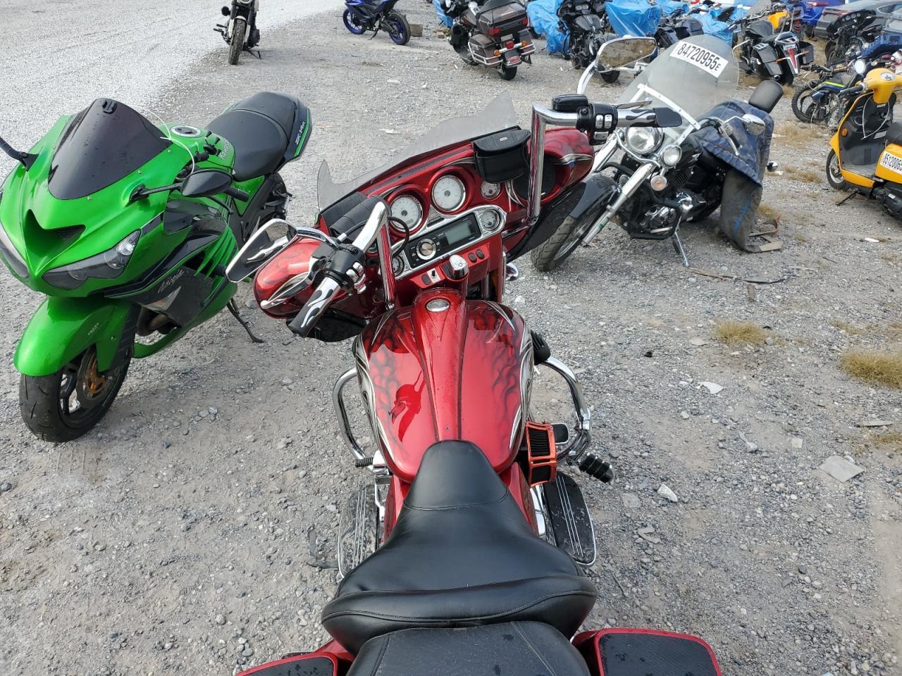 2011 Harley-Davidson Flhx - Фото 6