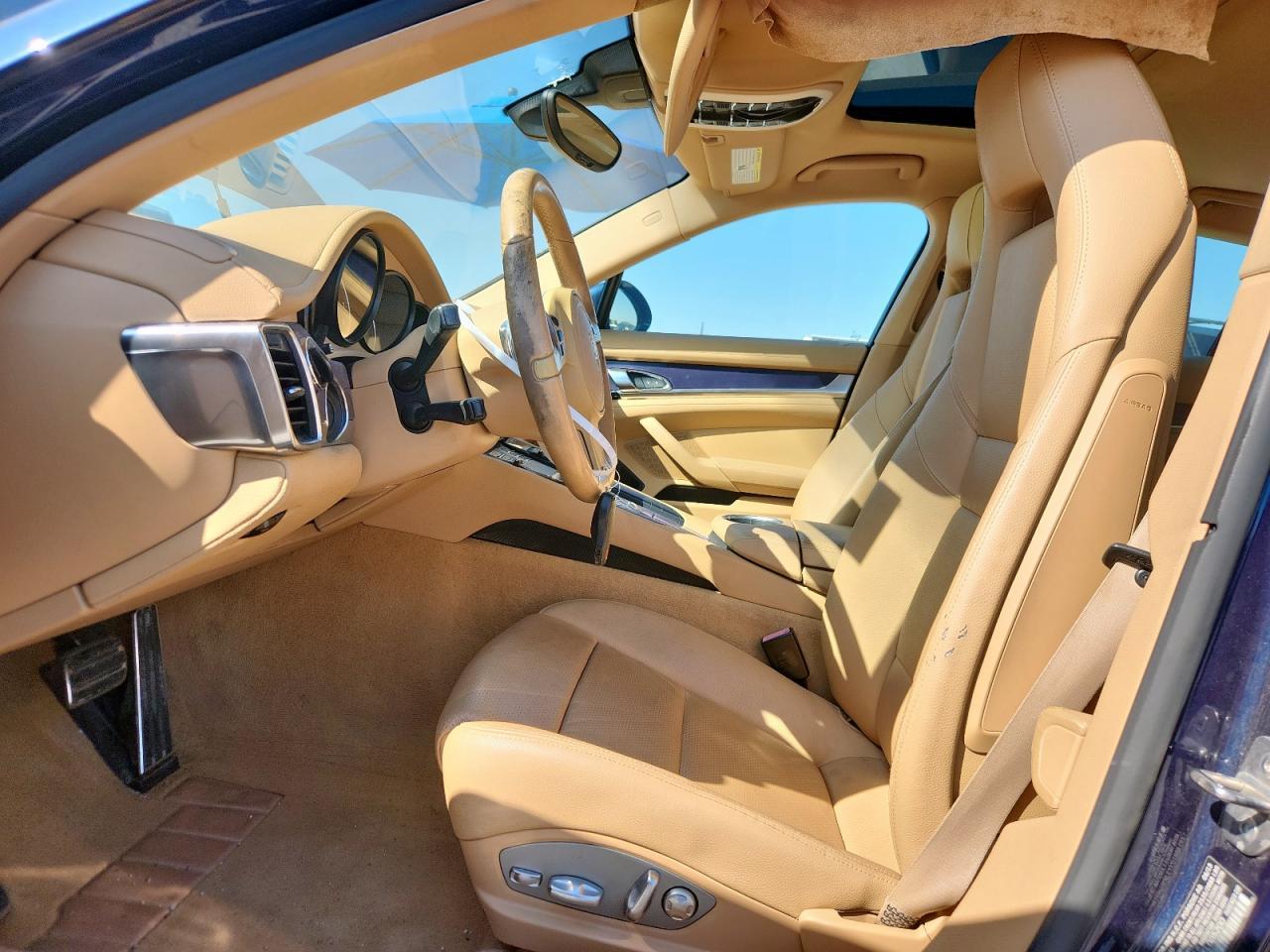 2014 Porsche Panamera 2 - Image 7
