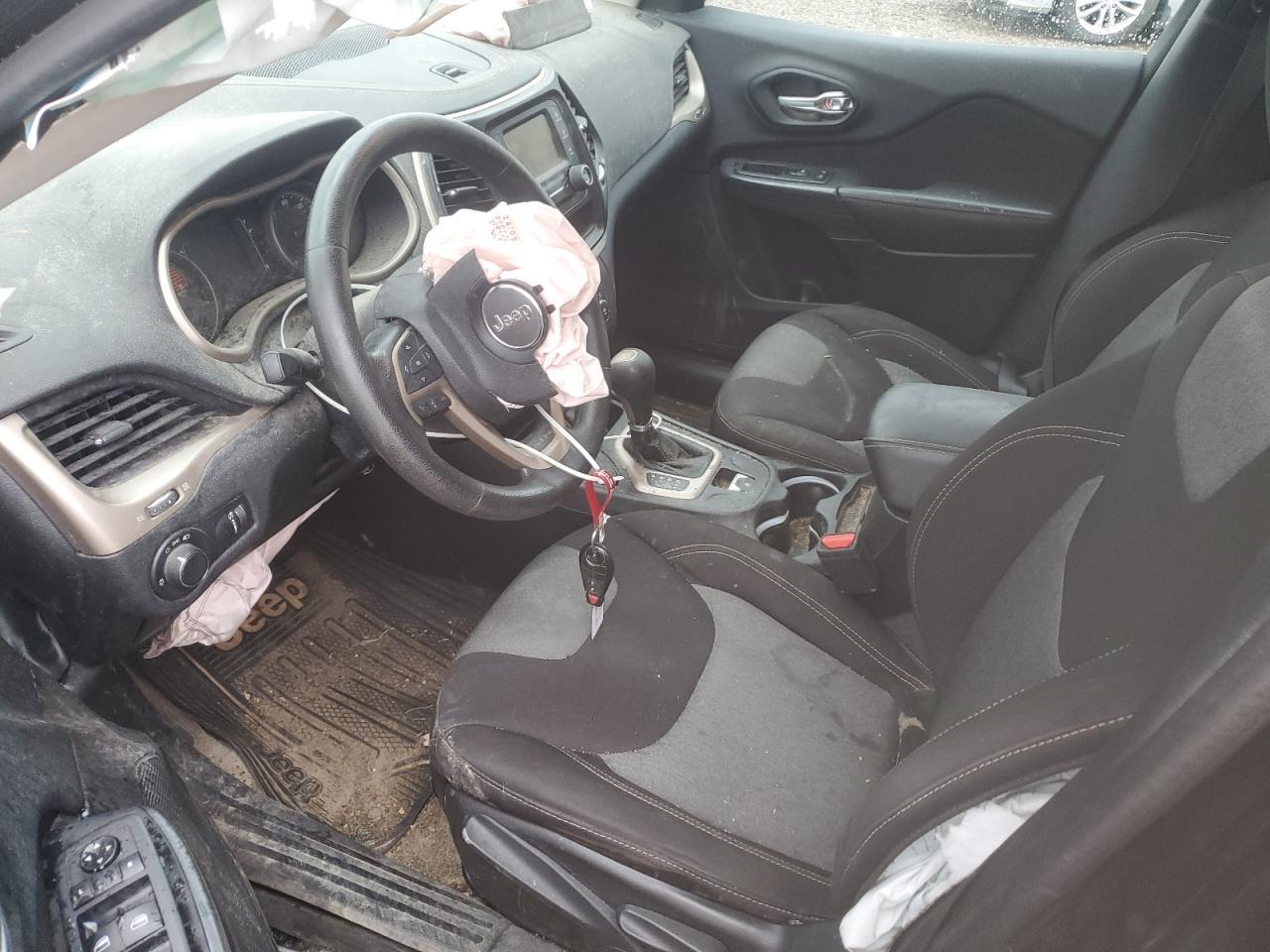 2016 Jeep Cherokee Sport - Фото 7