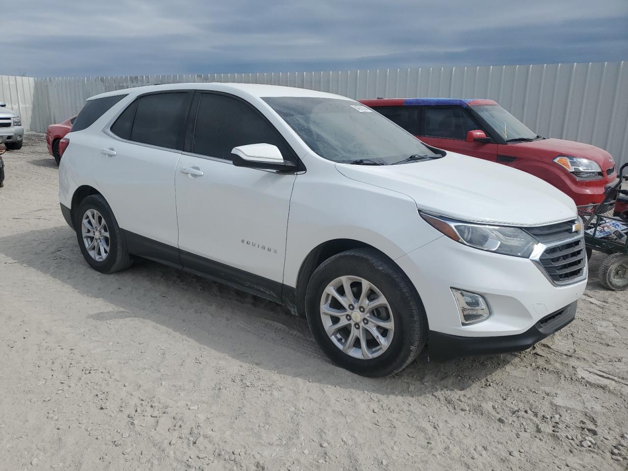 2018 Chevrolet Equinox Lt - Фото 4