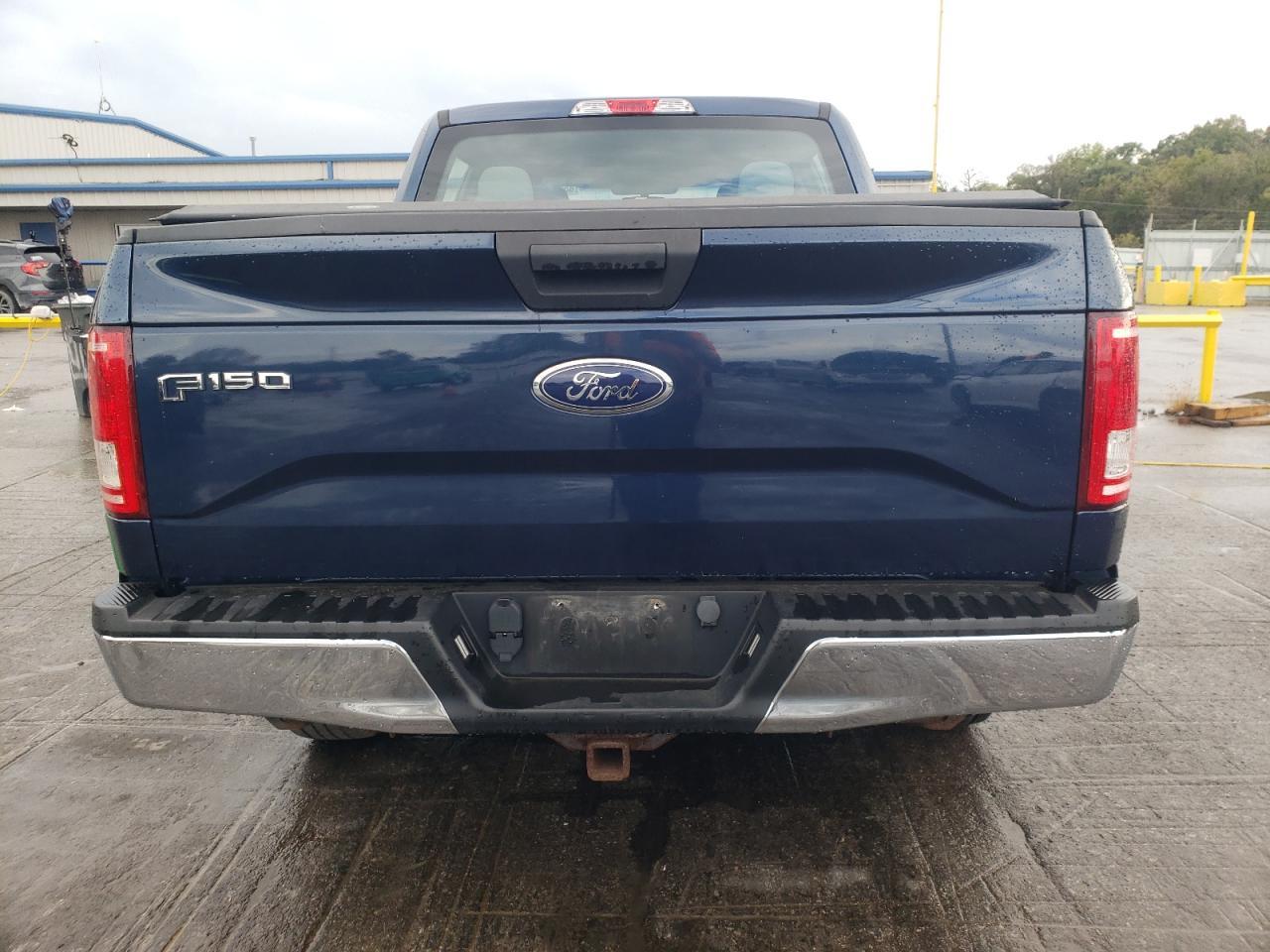 2015 Ford F150 Supercrew - Image 6