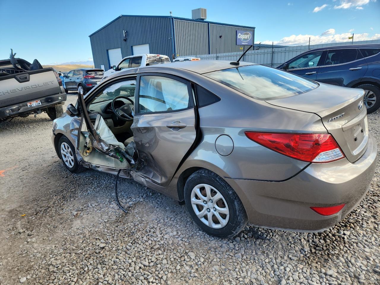 2014 Hyundai Accent Gls - Image 2