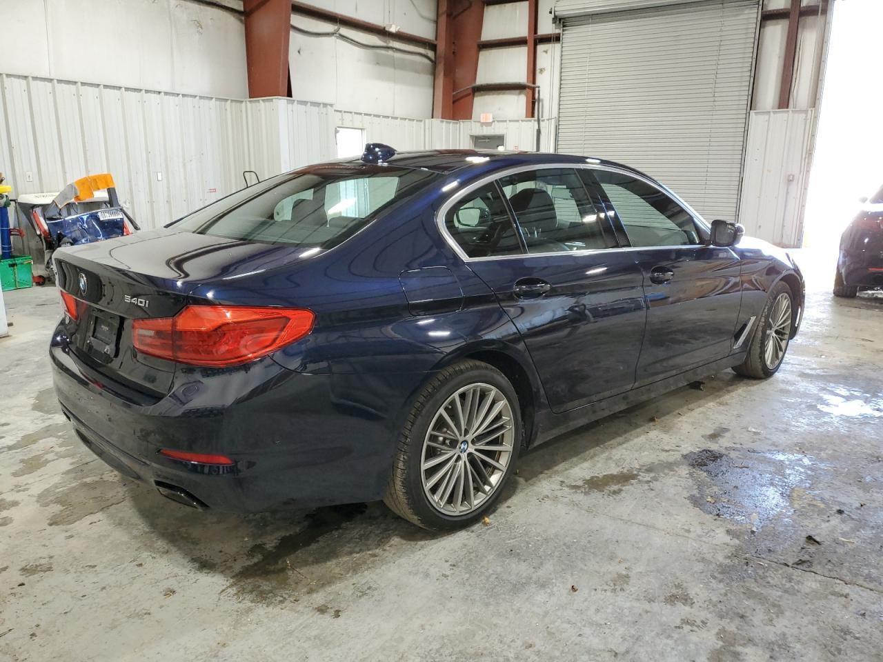 2020 BMW 540 Xi - Фото 3