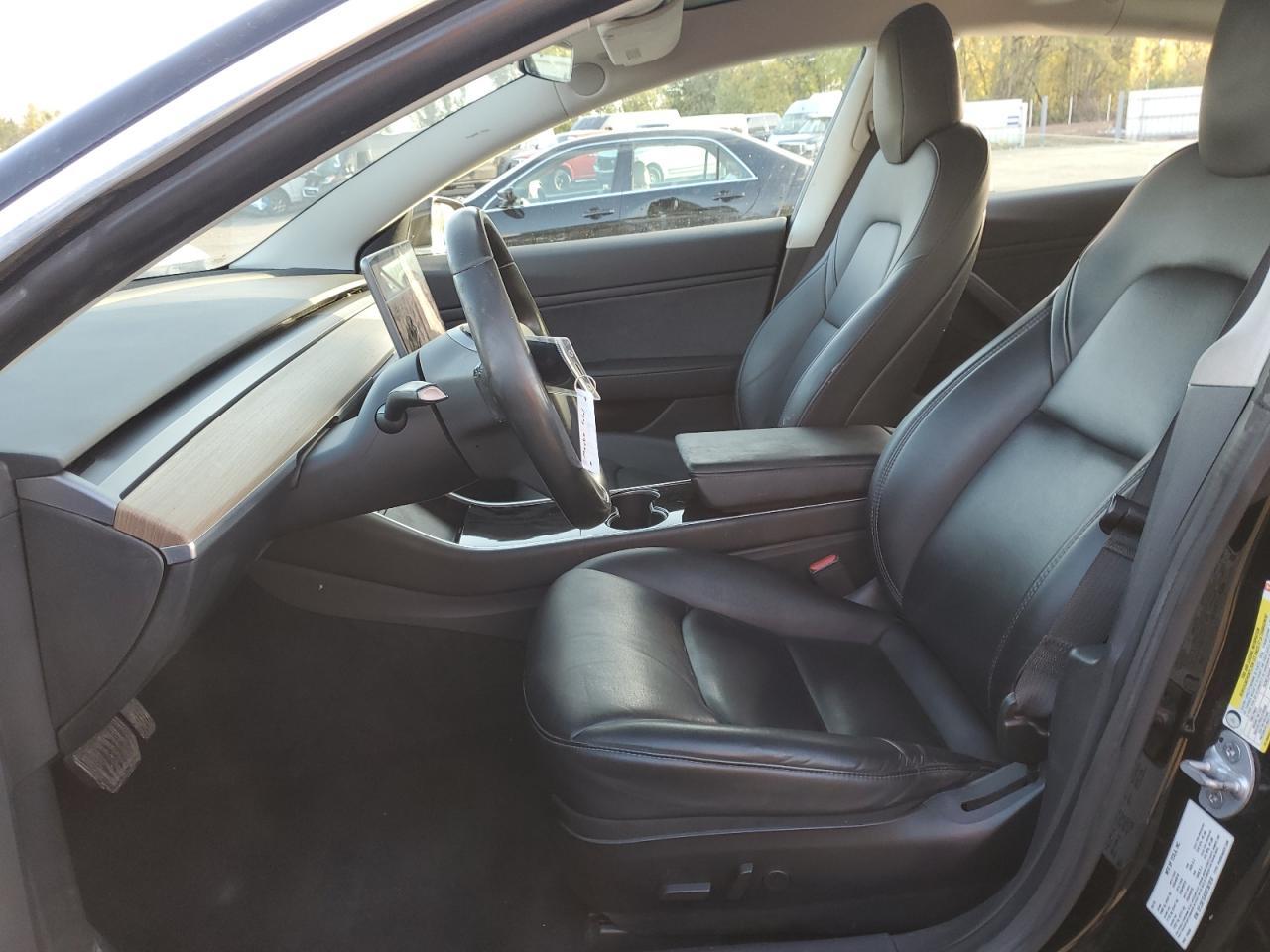 2019 Tesla Model 3 - Image 7