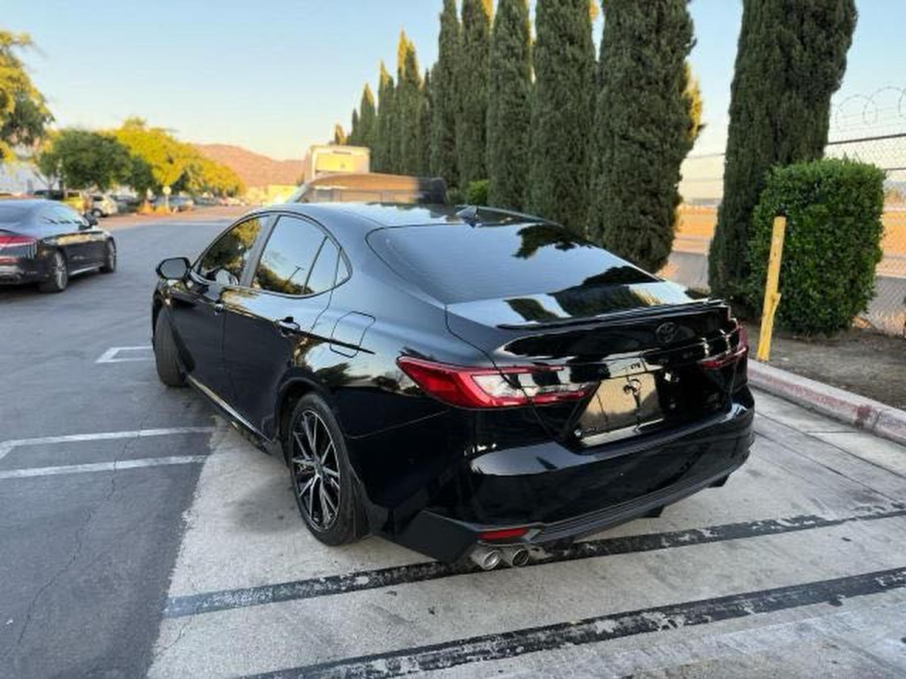 2025 Toyota Camry Xse - Фото 3