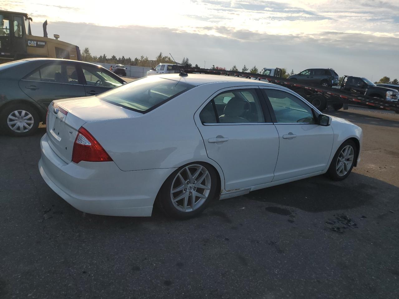 2010 Ford Fusion Se - Фото 3