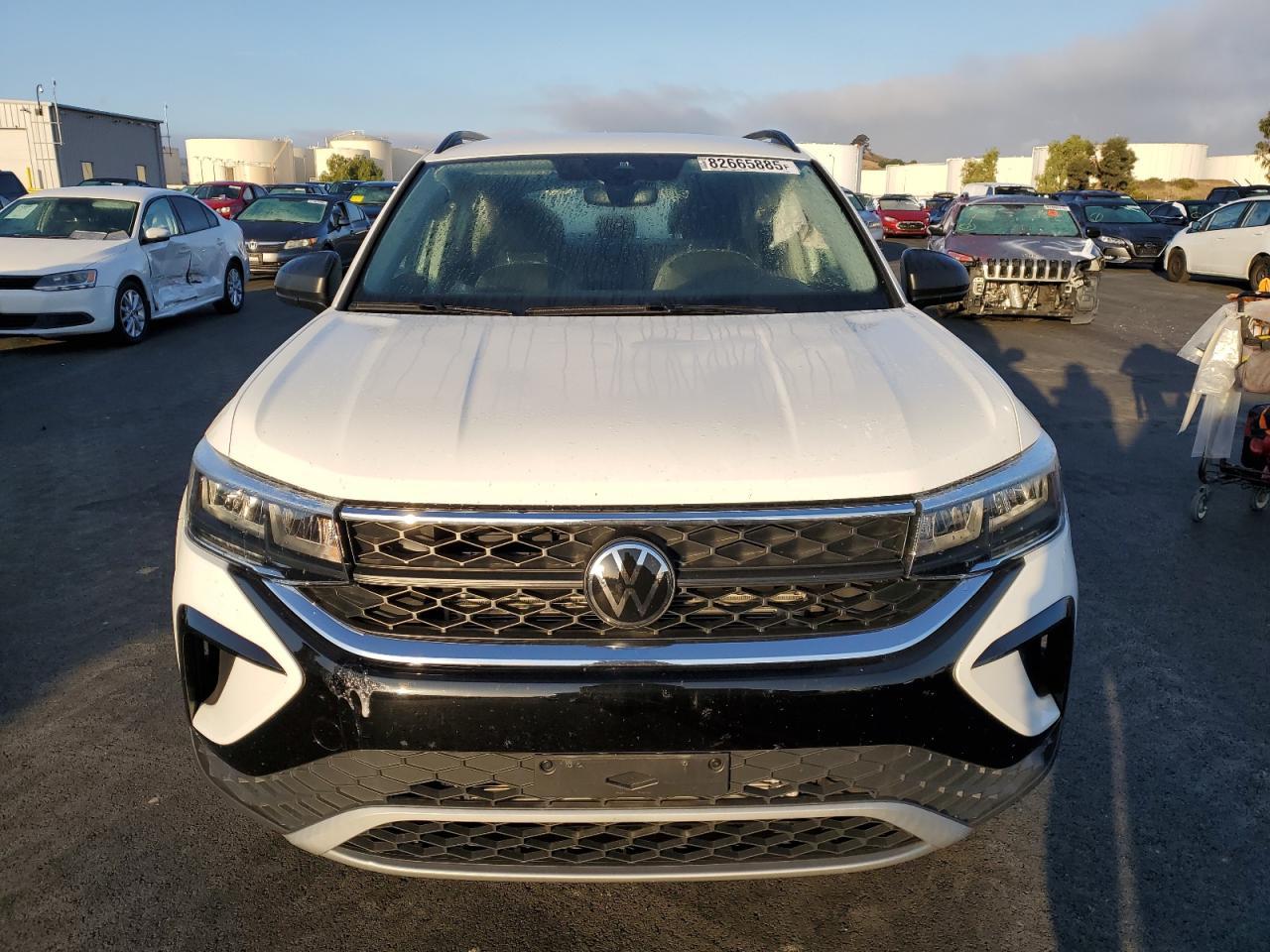 2024 Volkswagen Taos S - Фото 5