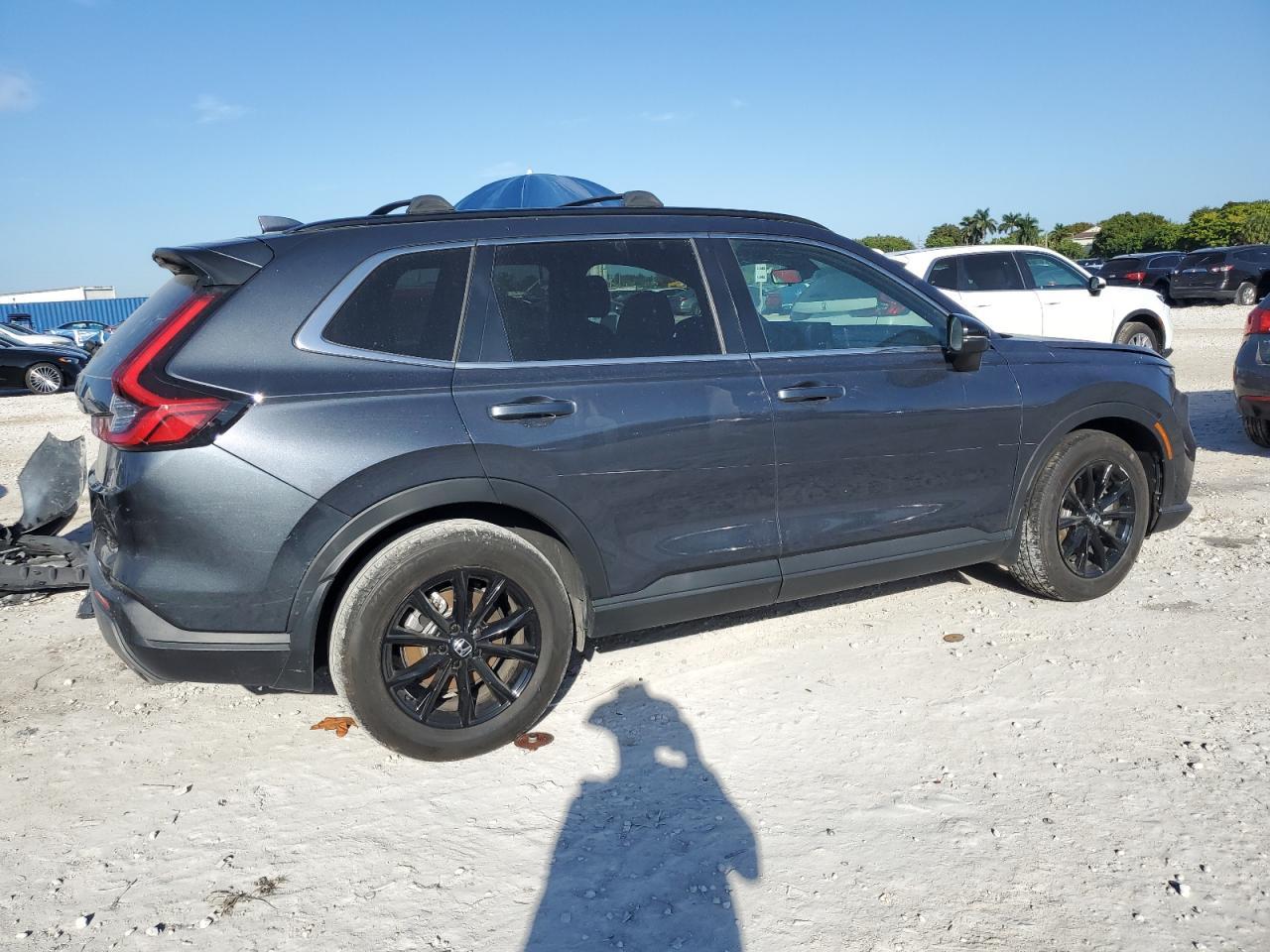 2023 Honda Cr-V Sport - Image 3