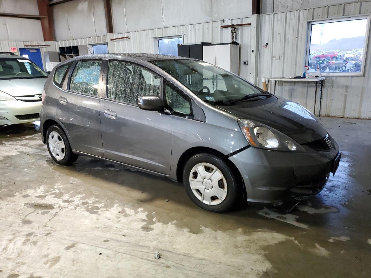 2013 Honda Fit - Фото 4