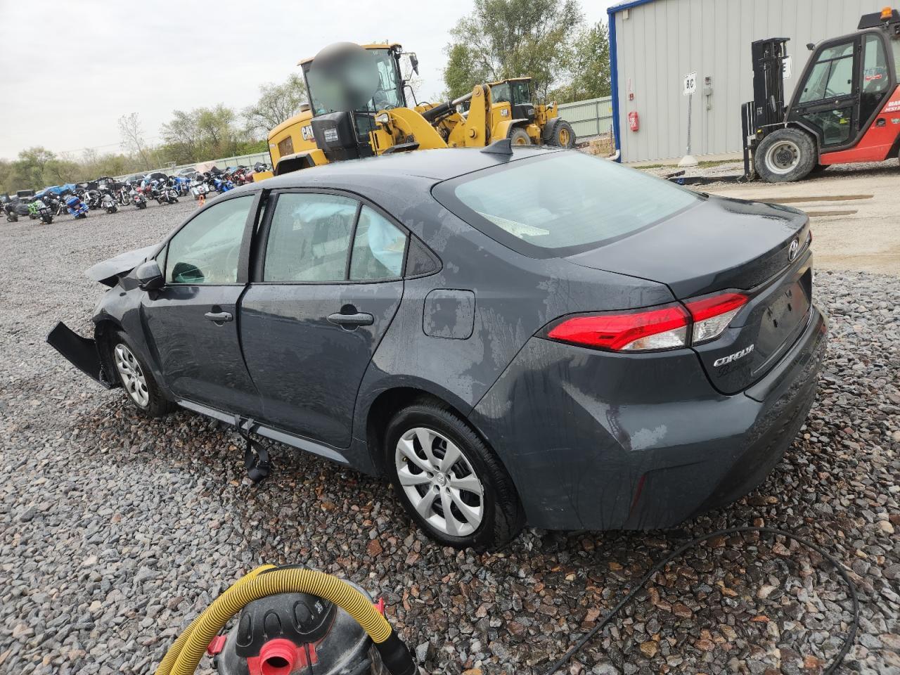 2025 Toyota Corolla Le - Image 2